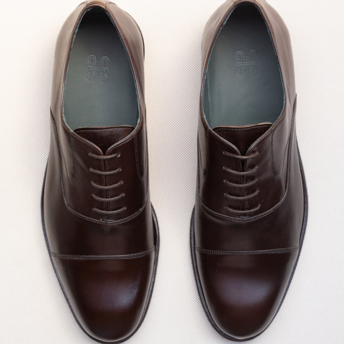 Zapatos Oxford de piel lisa
