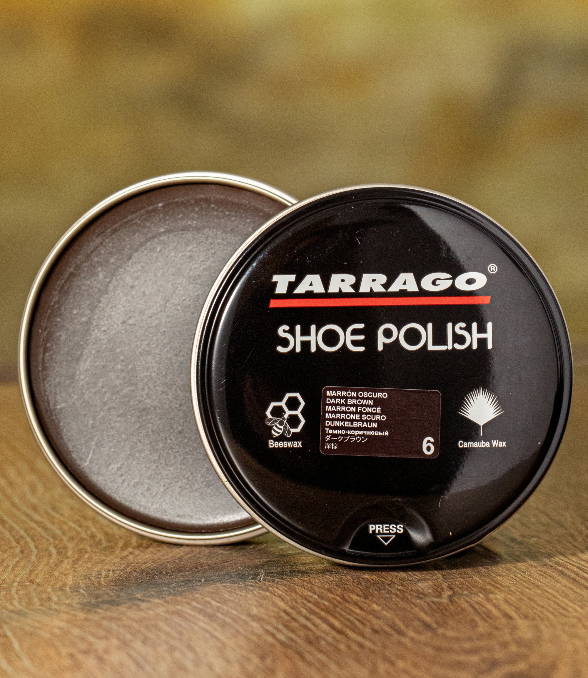 Cera para dar color y brillo