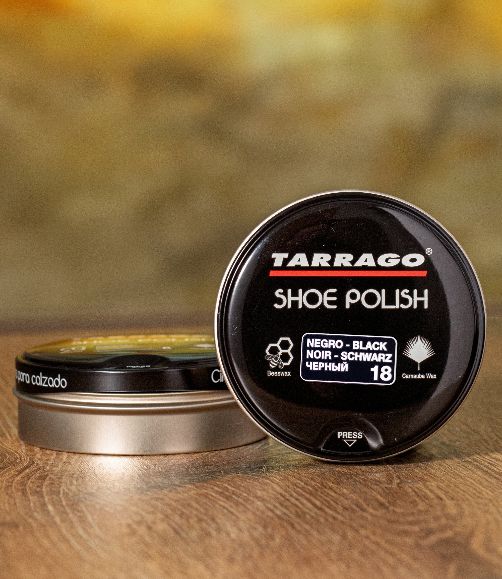 Cera para dar color y brillo